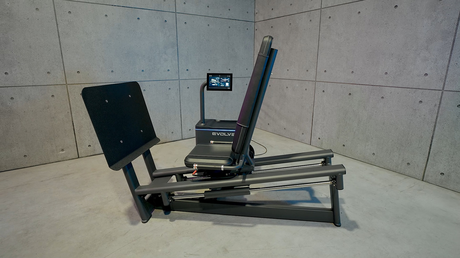 Лег преса EVOLVE Digital Strength Series